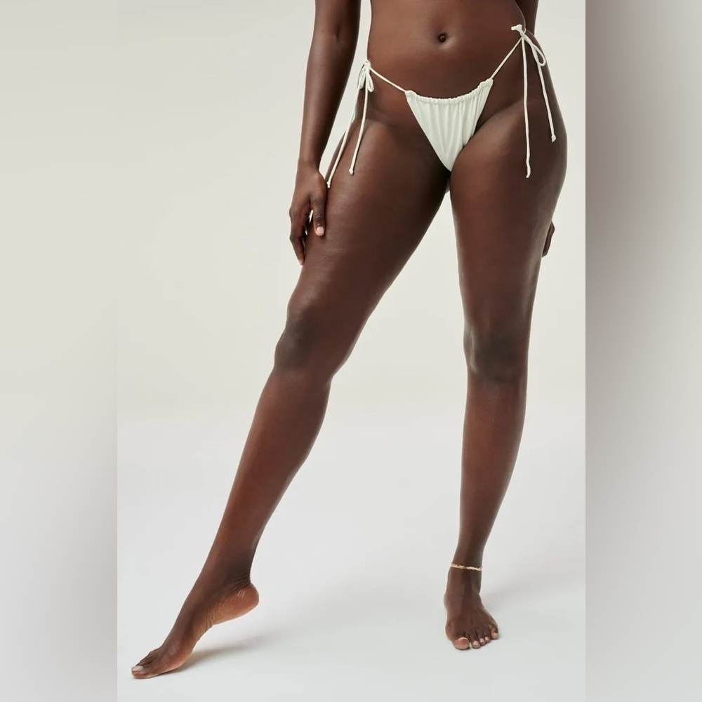 Good American Always Fits Tiny Ties Bikini Bottom
